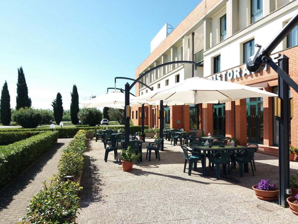Meditur Hotel Pisa Migliarino Pisano Zewnętrze zdjęcie