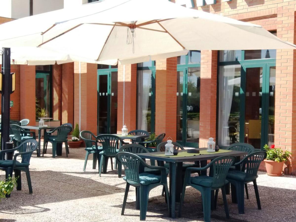 Meditur Hotel Pisa Migliarino Pisano Zewnętrze zdjęcie