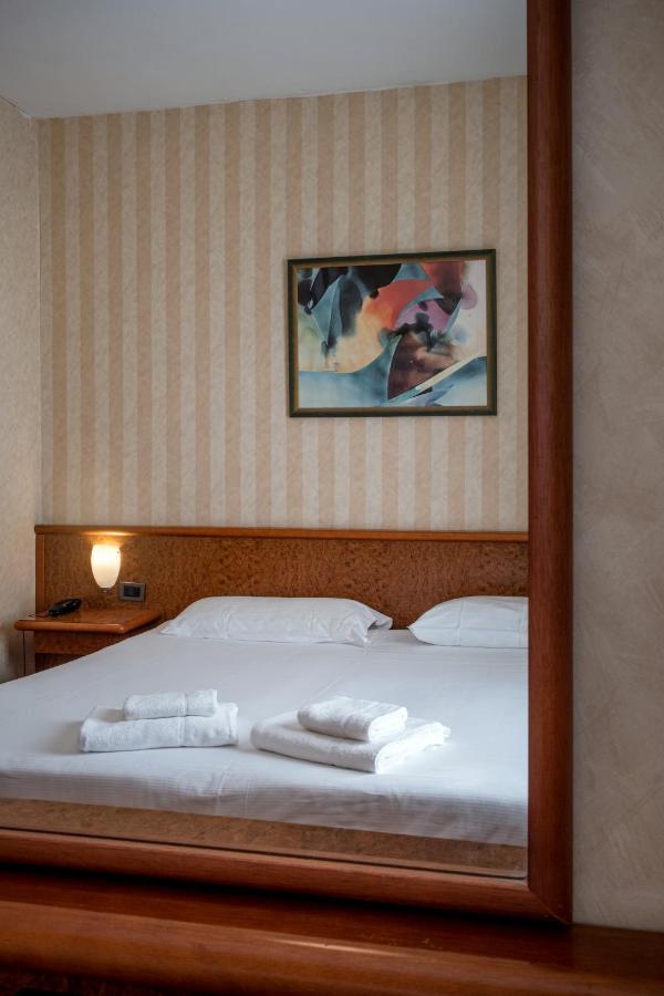Meditur Hotel Pisa Migliarino Pisano Zewnętrze zdjęcie