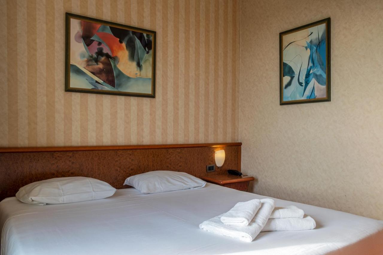 Meditur Hotel Pisa Migliarino Pisano Zewnętrze zdjęcie