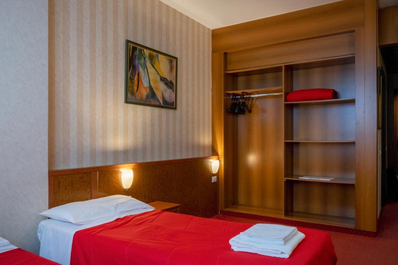 Meditur Hotel Pisa Migliarino Pisano Zewnętrze zdjęcie