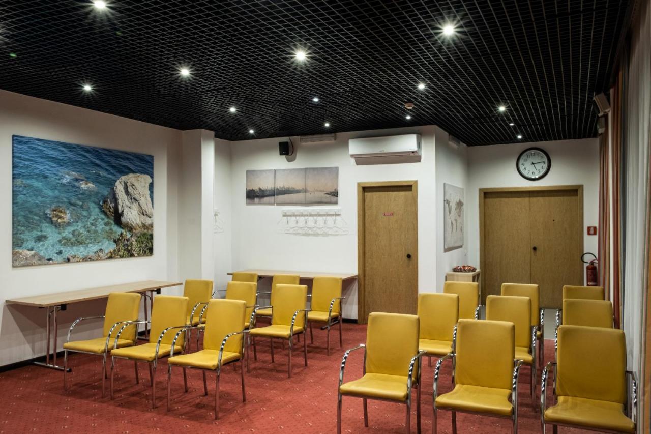 Meditur Hotel Pisa Migliarino Pisano Zewnętrze zdjęcie