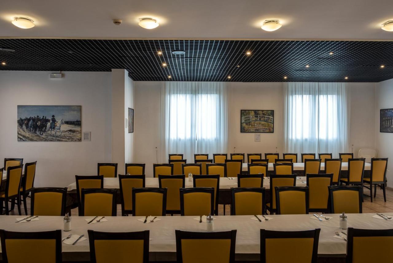 Meditur Hotel Pisa Migliarino Pisano Zewnętrze zdjęcie